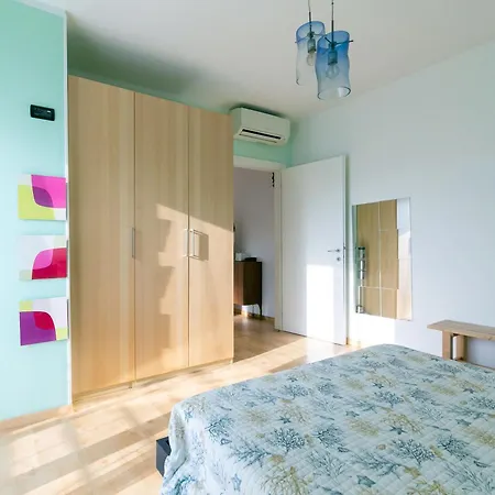 Family Apartments-nobili 17-carraro Immobiliare *