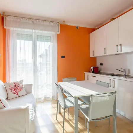 Family Apartments-nobili 17-carraro Immobiliare *